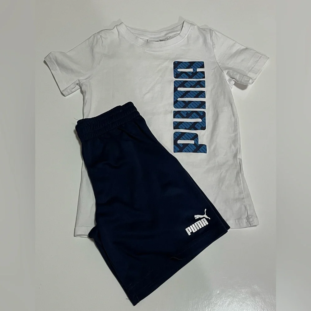 Puma Boys Athletic Set XS 5/6 Blue Shorts White Logo T-Shirt Activewear - Picture 5 of 11